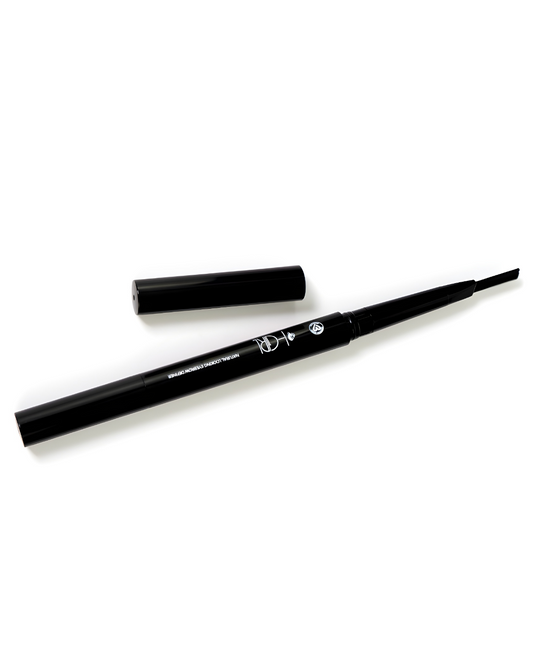 Natural Looking Eyebrow Definer